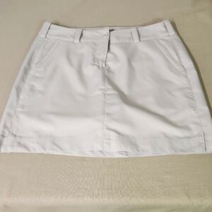 Nike Women's Khaki Golf Skort Size 8